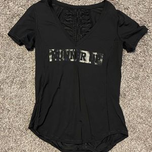 Lululemon black top